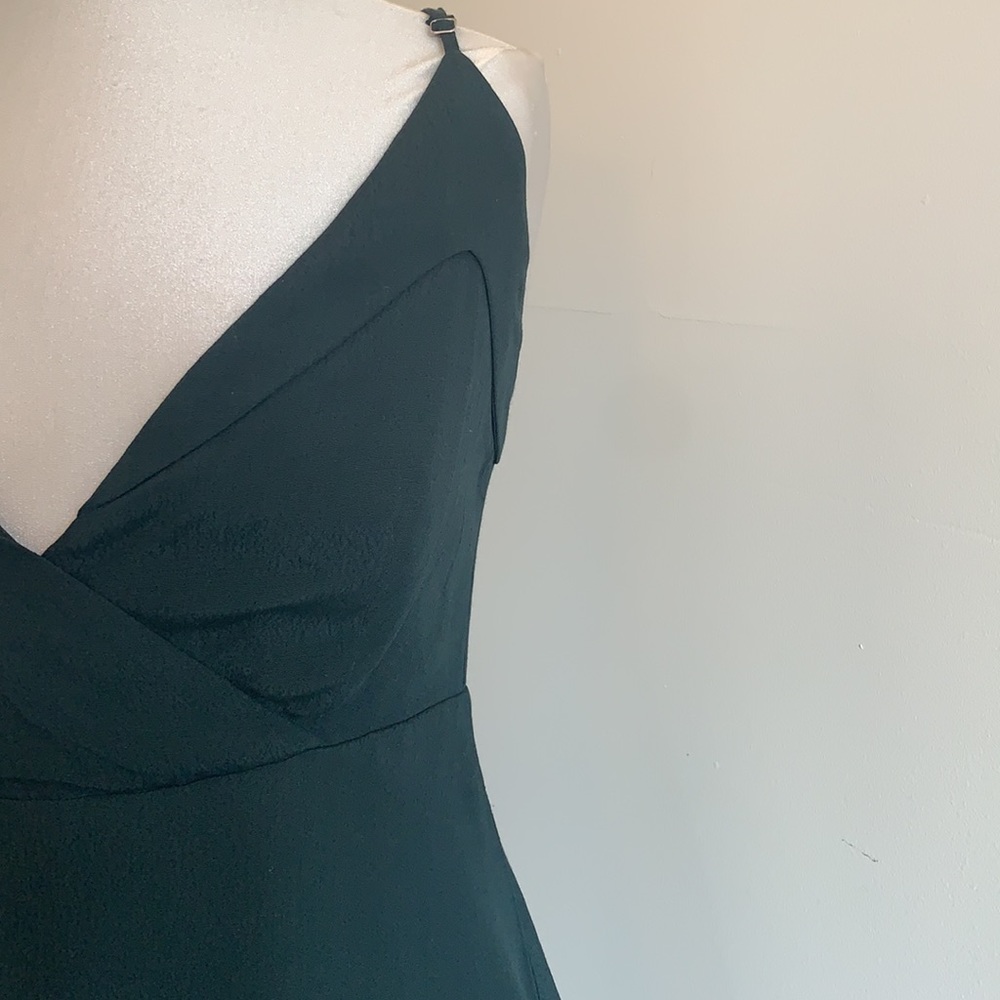 Green dress - Picture 2 of 5